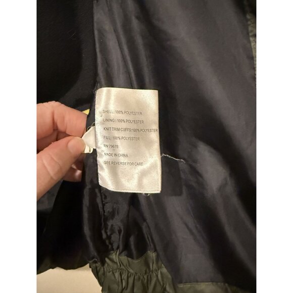 Michael Kors Olive Green Hooded Puffer Jacket Size 14/16 Polyester Warm Winter C - Picture 5 of 6